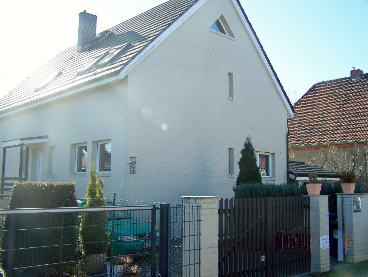 2-Zimmerwohnung Berlín Exterior foto